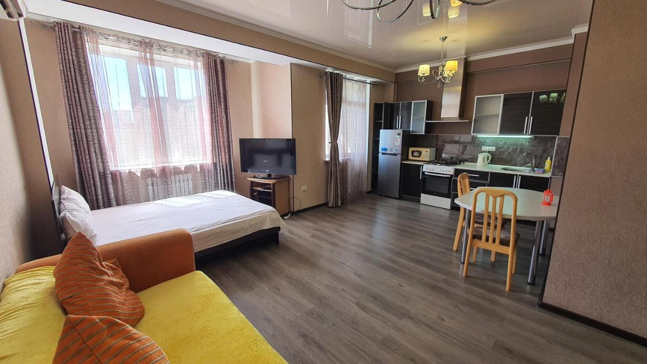 Orange Apartment With Panoramic View Bișkek Exterior foto
