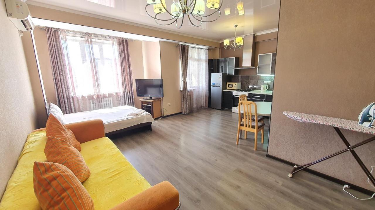 Orange Apartment With Panoramic View Bișkek Exterior foto