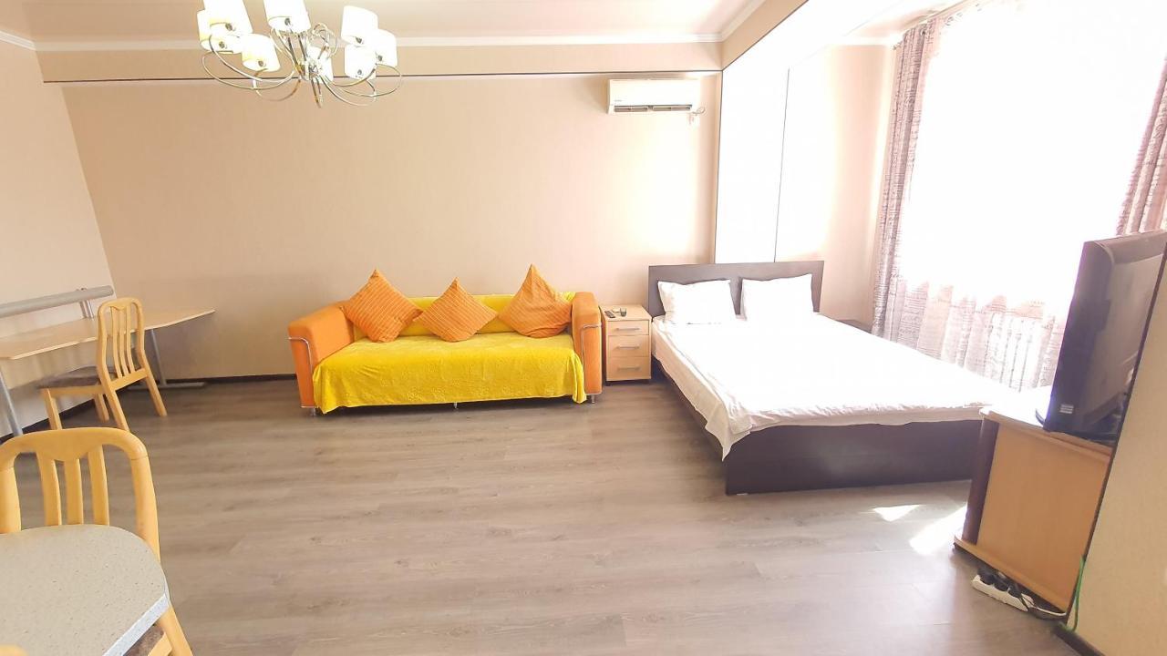 Orange Apartment With Panoramic View Bișkek Exterior foto